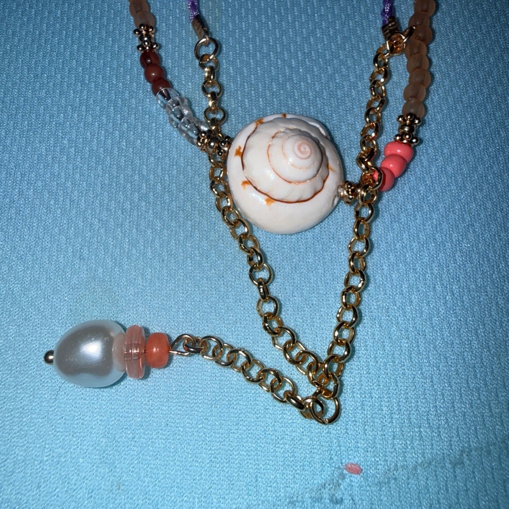 Universal Thread Necklace NEW Shell Pearl Beaded Layered Gold tone